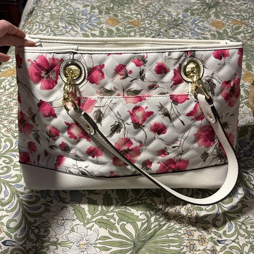 Liz Claiborne Rose Print Floral Shoulder Bag in White and Pink